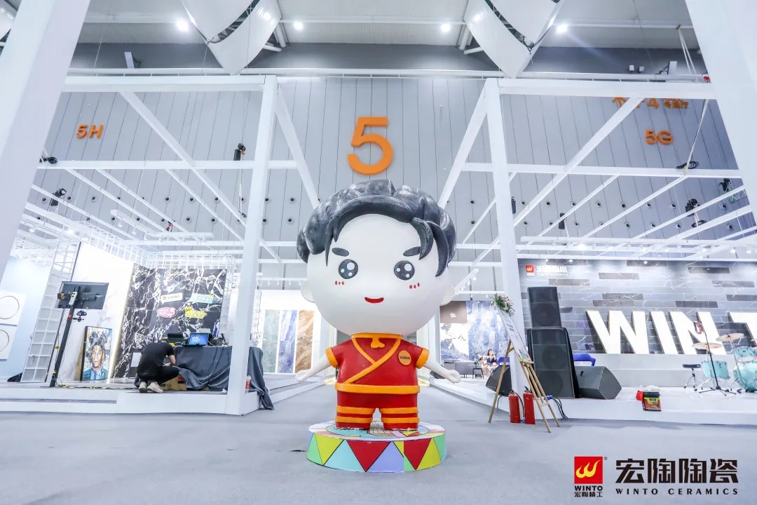 宏陶瓷砖地砖吉祥物IP图片