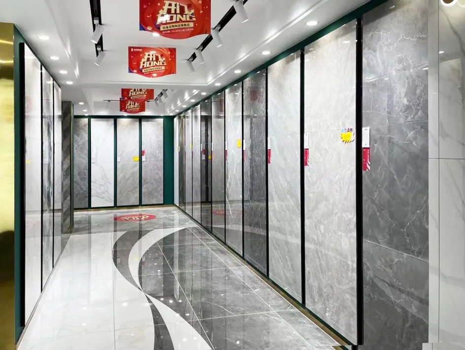 阳春宏陶瓷砖地砖终端门店图片