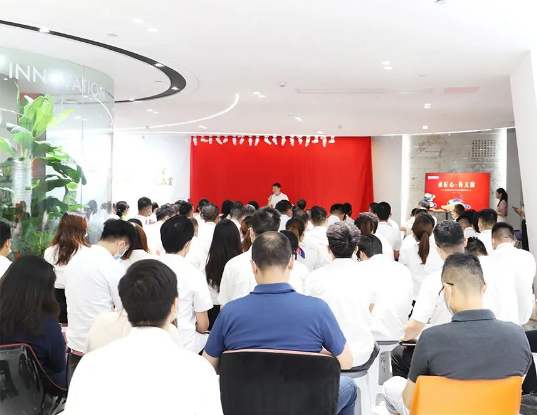 宏陶塔峰夕照座谈会现场图